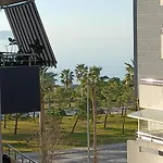 Beach And Boulevard Apartment Perfect For Your Holiday!